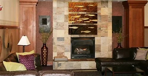 Casino Queen Hotel سانت لويس 3*,